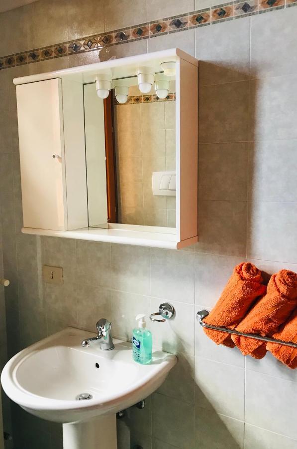 Chicco Di Grano Apartman Gargnano Kültér fotó