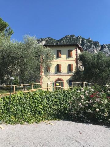 Chicco Di Grano Apartman Gargnano Kültér fotó